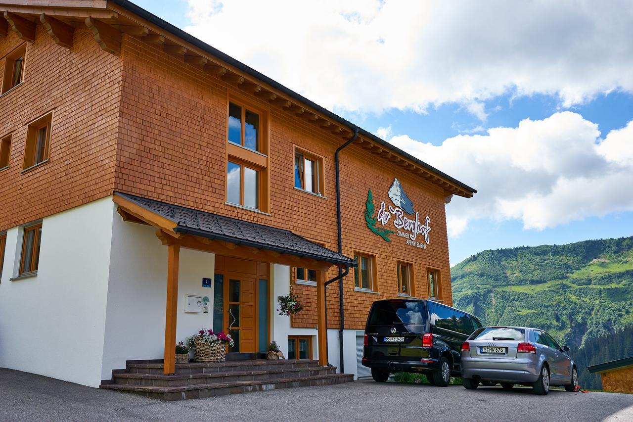 Dr'Berghof Villa Damuels Exterior photo